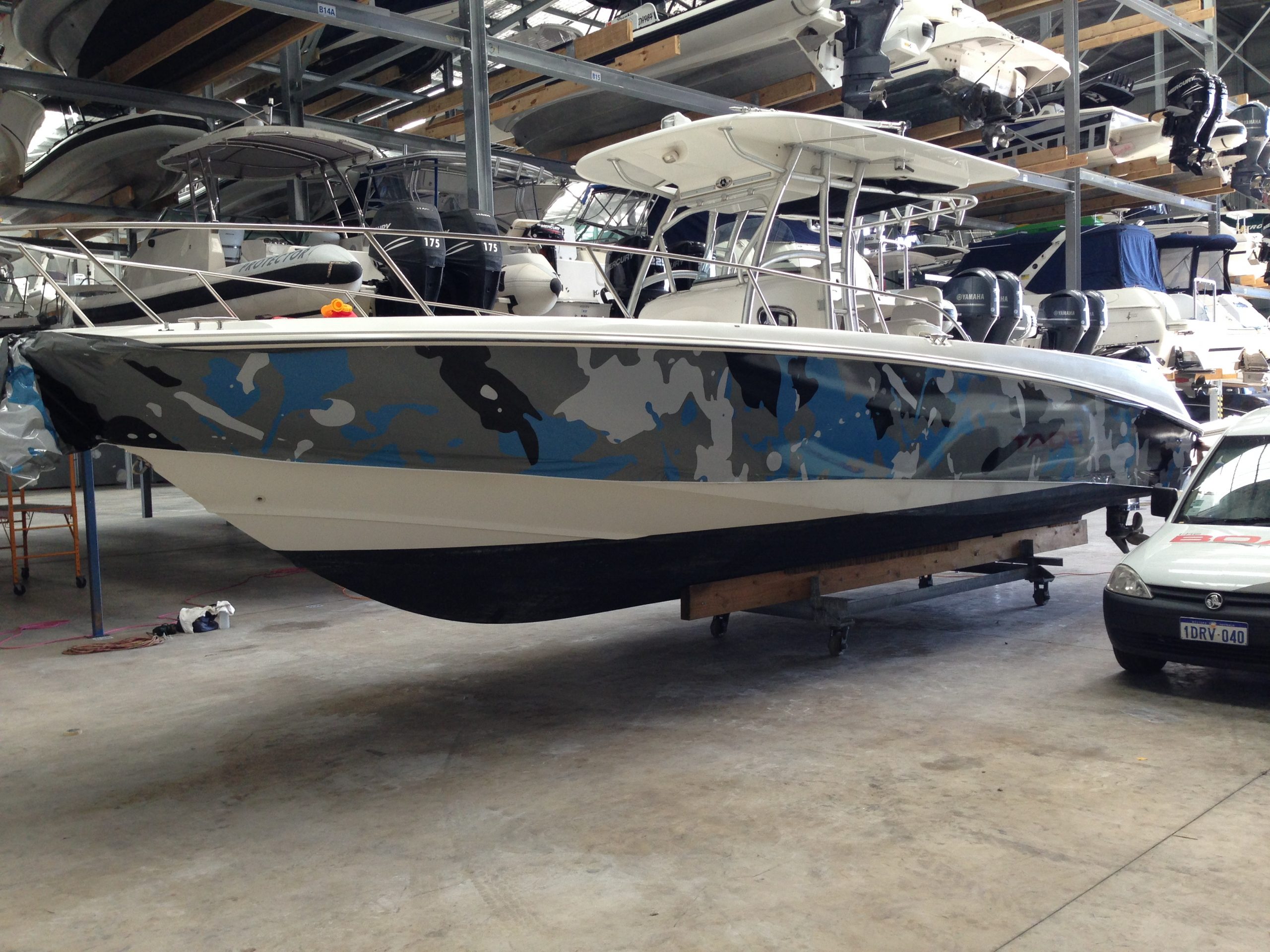 Hull Wraps Camo Boat Hull Wrap 2 scaled