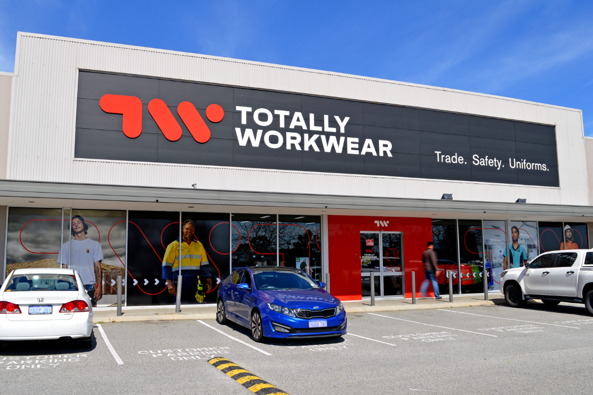 Totally Workwear Shopfront Signage Perth Go Graphics Shopfront Signage 7 Totally Workwear store in Perth displaying exterior store signage